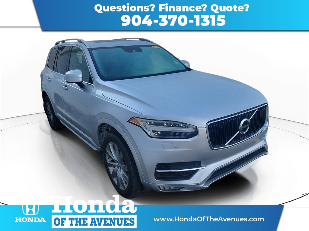 2016 Volvo XC90 Momentum
