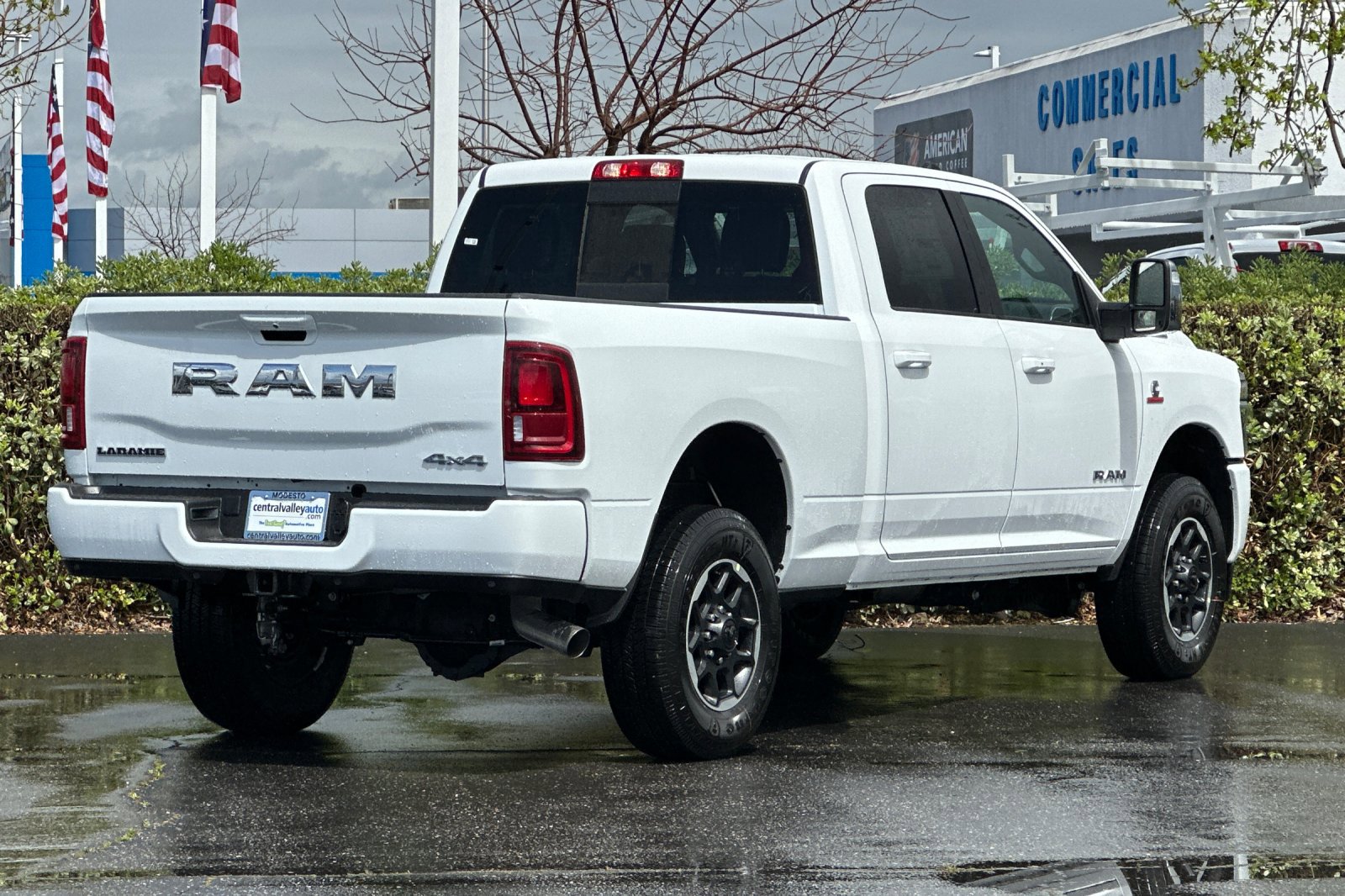 2025 Ram 2500 Laramie photo 4