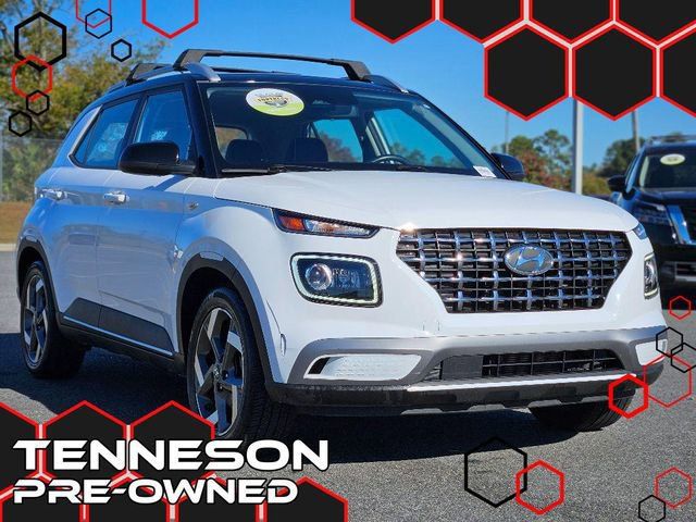 2023 Hyundai Venue Limited's photo