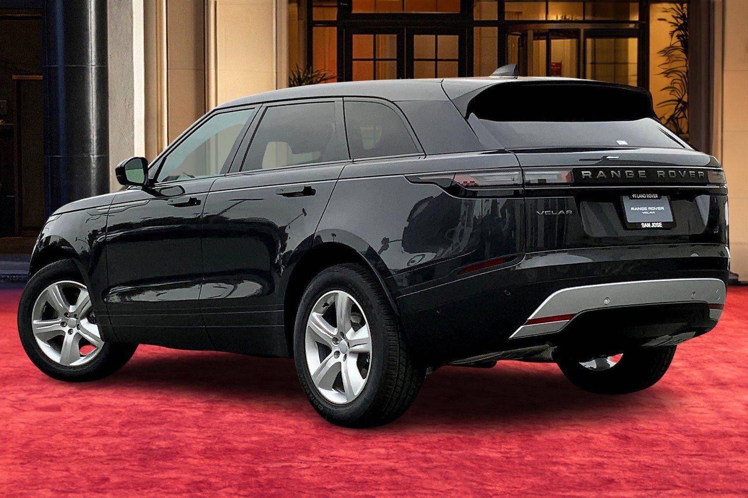 2025 Land Rover Range Rover Velar S photo 3