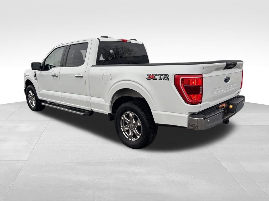 2022 Ford F-150 XLT photo 3
