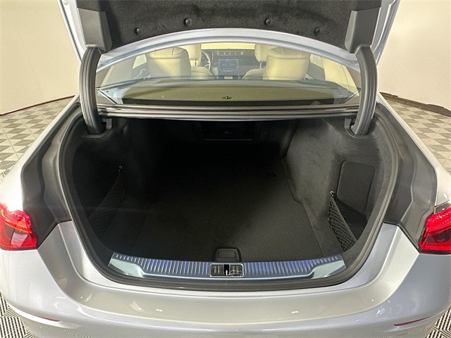 2026 Mercedes Benz S 500 4MATIC photo 24