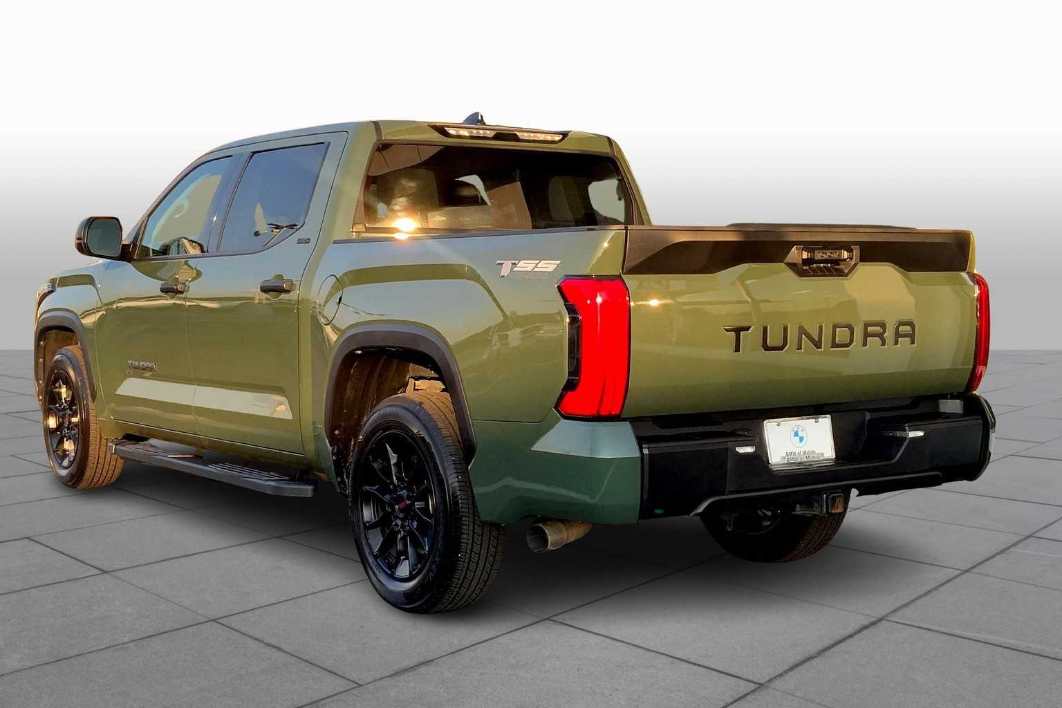 2022 Toyota Tundra SR5 photo 11