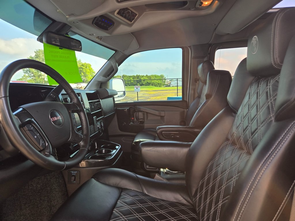 2020 Gmc Savana photo 11