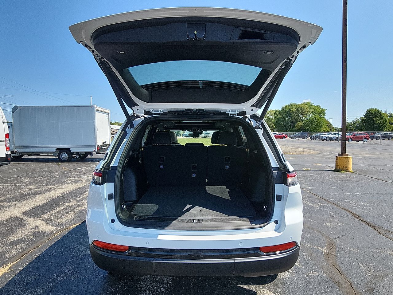 2025 Jeep Grand Cherokee Limited photo 22