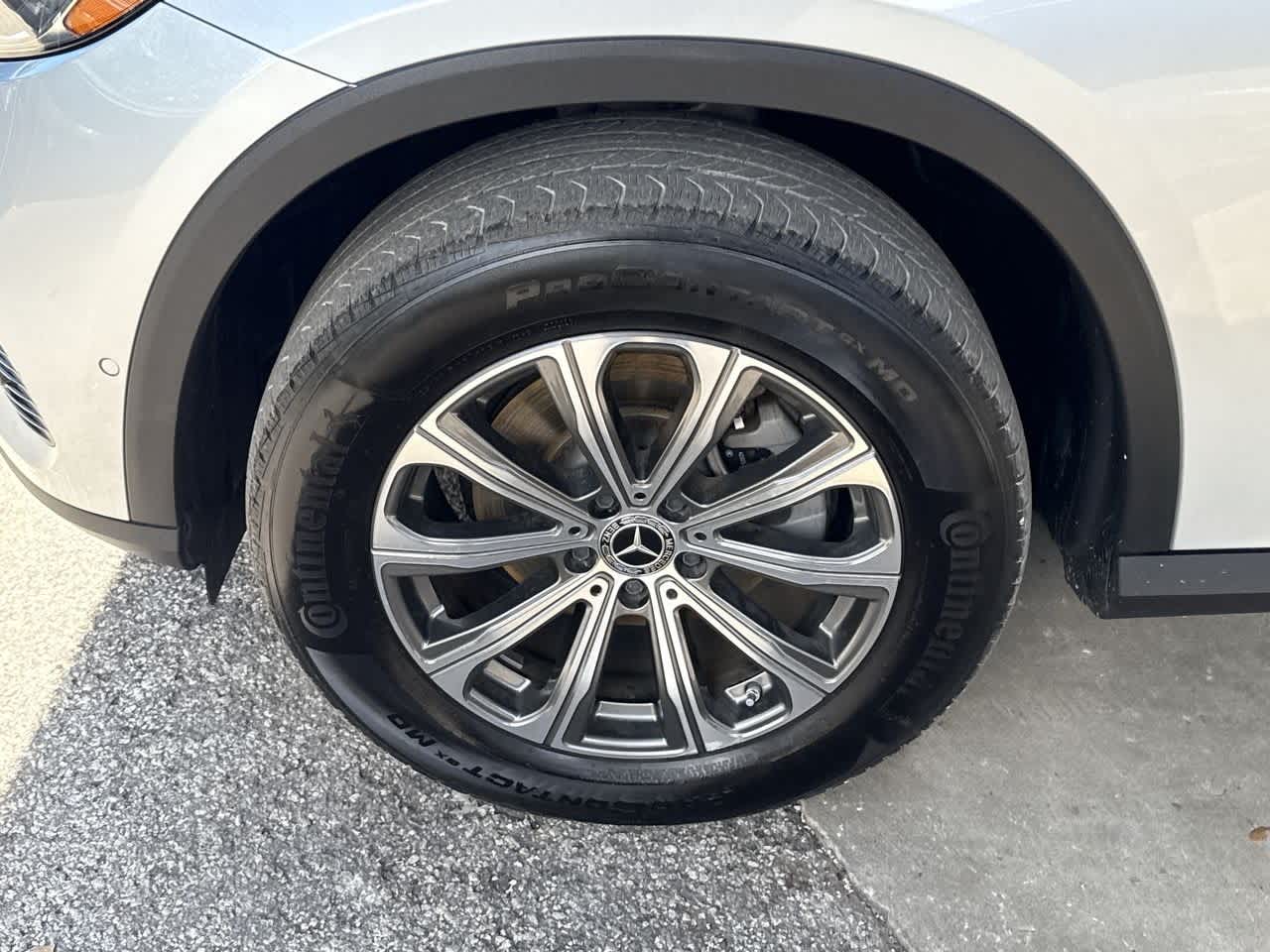 2024 Mercedes Benz GLC 300 4MATIC photo 11