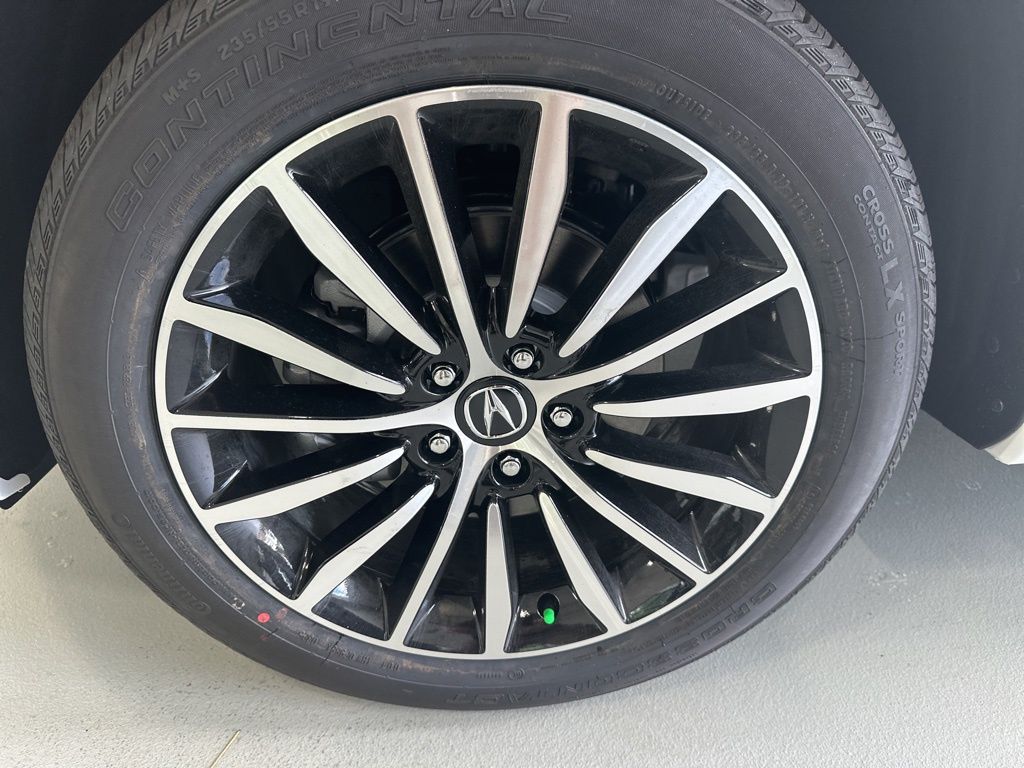 2025 Acura RDX Advance photo 9
