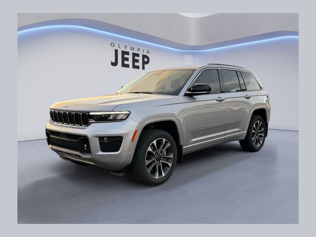 2025 Jeep Grand Cherokee Overland's photo
