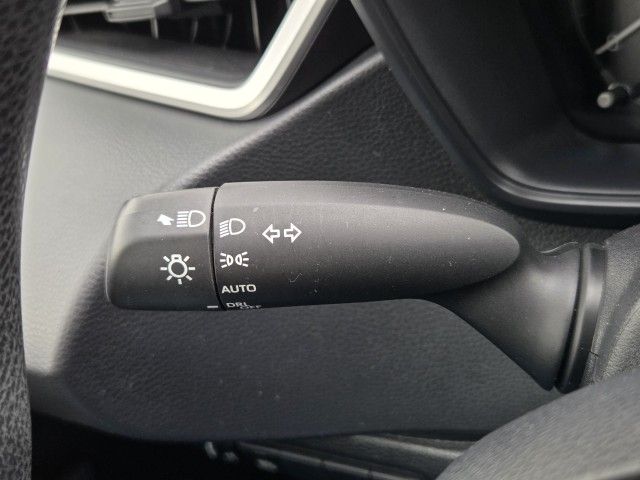 2024 Toyota Corolla Hybrid LE photo 21