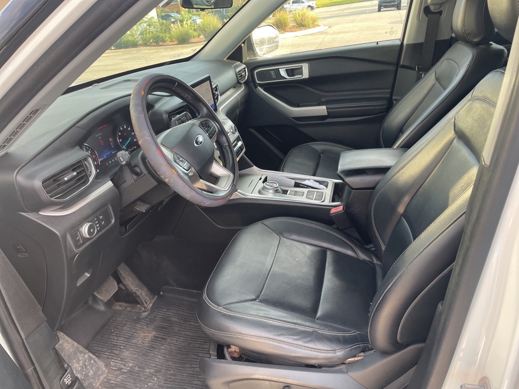 2020 Ford Explorer XLT photo 8