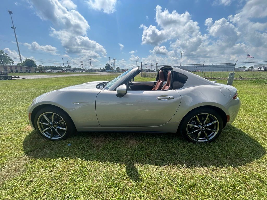 2023 Mazda MX-5 Miata RF Miata Grand Touring photo 11
