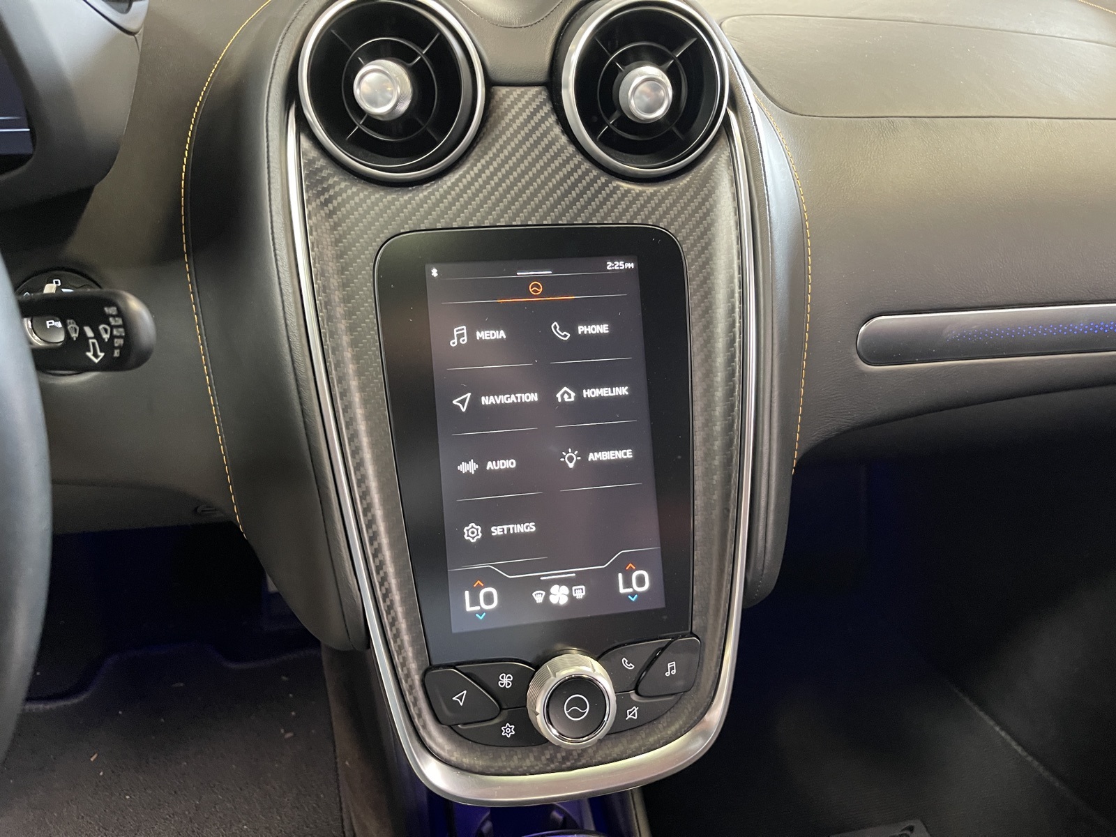 2022 Mclaren GT photo 10
