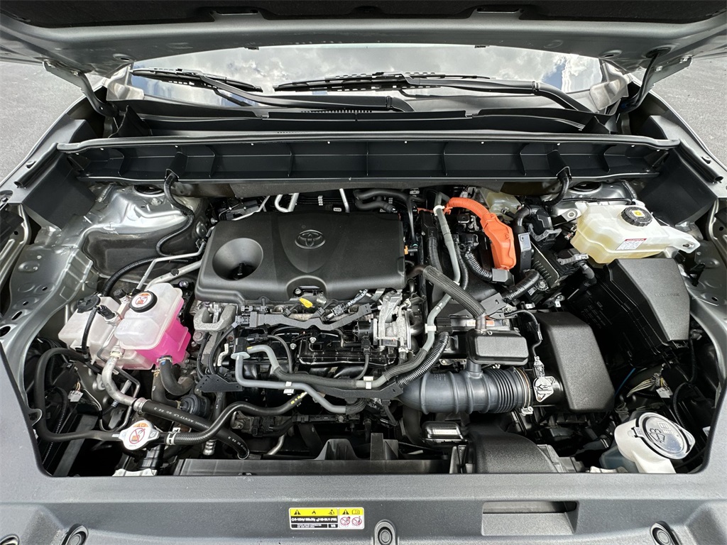 2021 Toyota Highlander Hybrid XLE photo 25