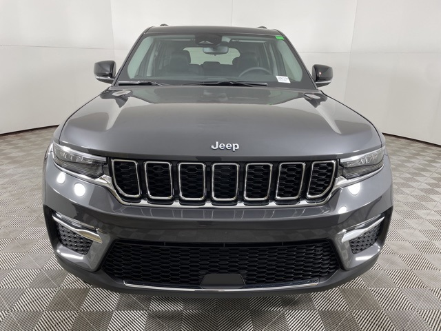 2024 Jeep Cherokee Base photo 3