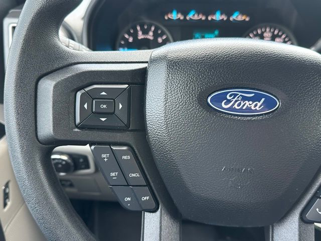2020 Ford F-150 XLT photo 20