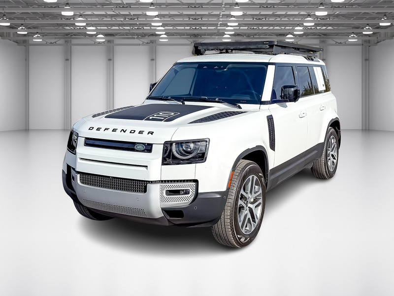 2020 Land Rover Defender HSE's photo
