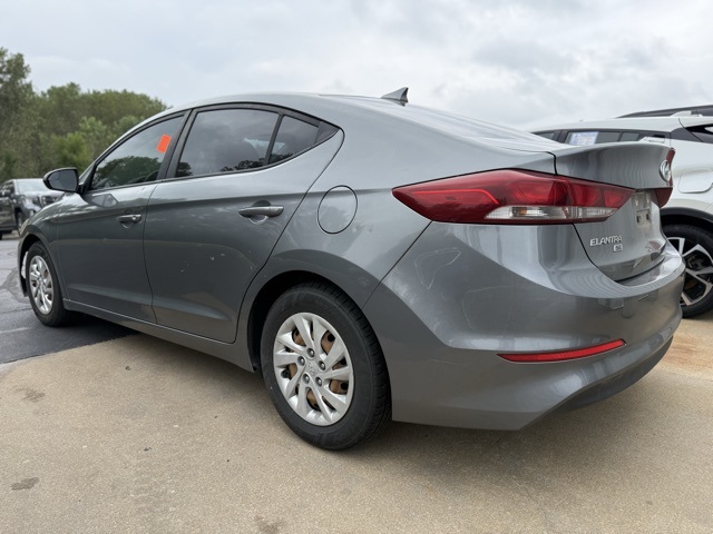 2017 Hyundai Elantra SE photo 5