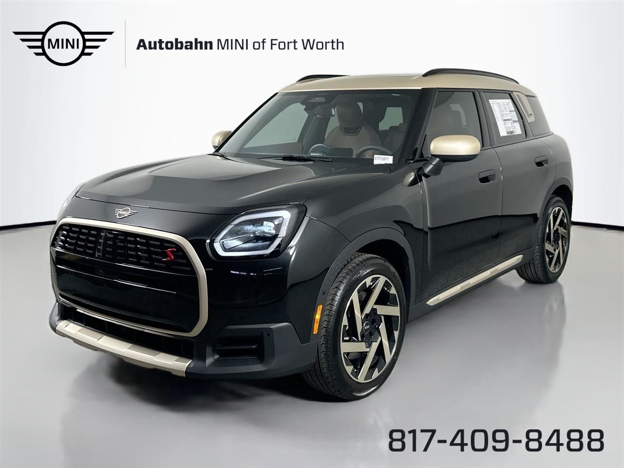 2025 MINI Countryman S's photo