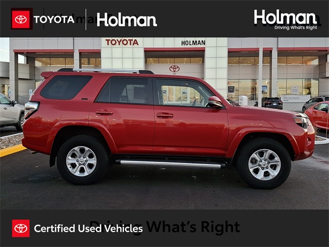 2022 Toyota 4Runner SR5 Premium's photo