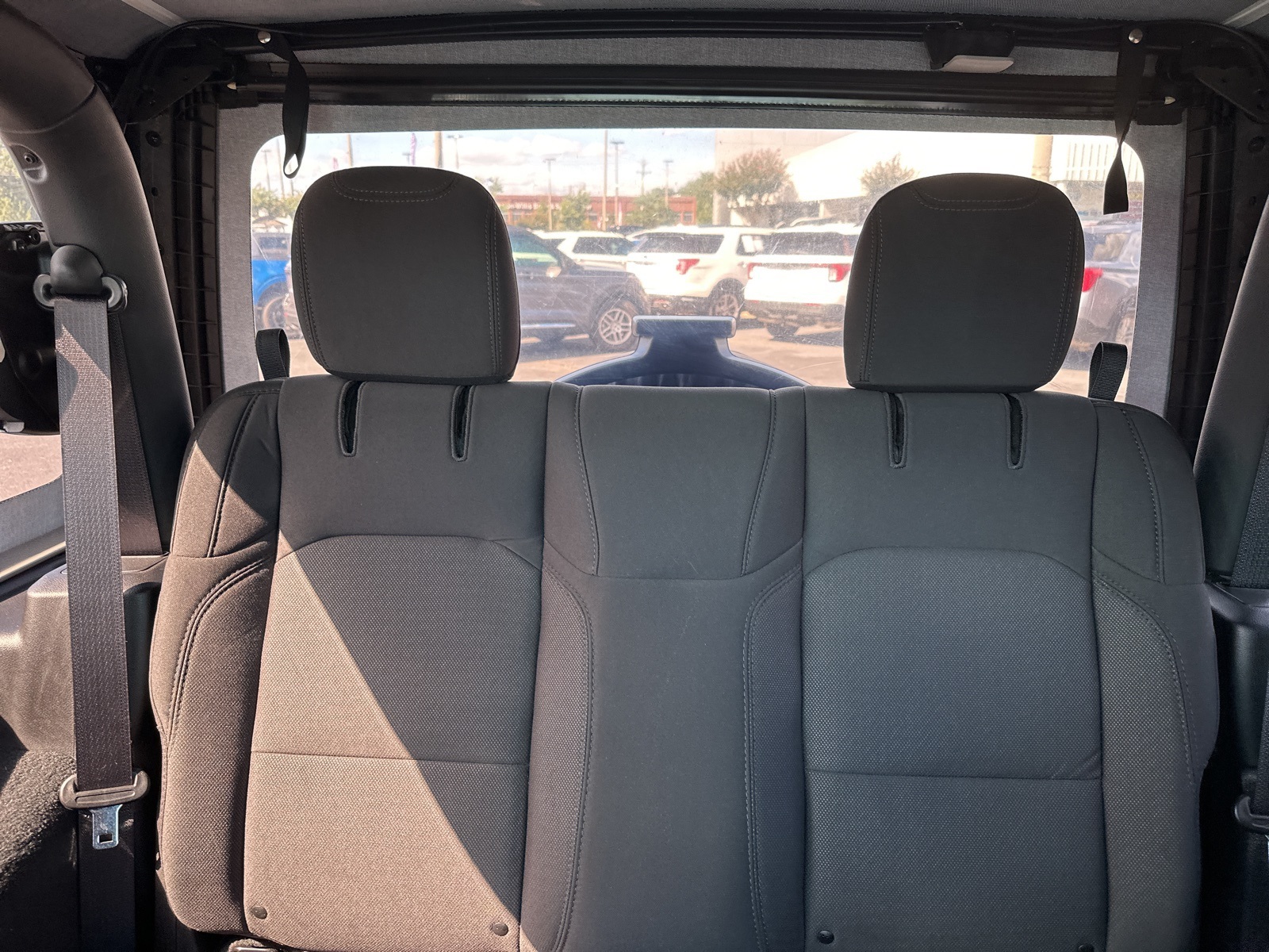 2022 Jeep Wrangler Sport S photo 26