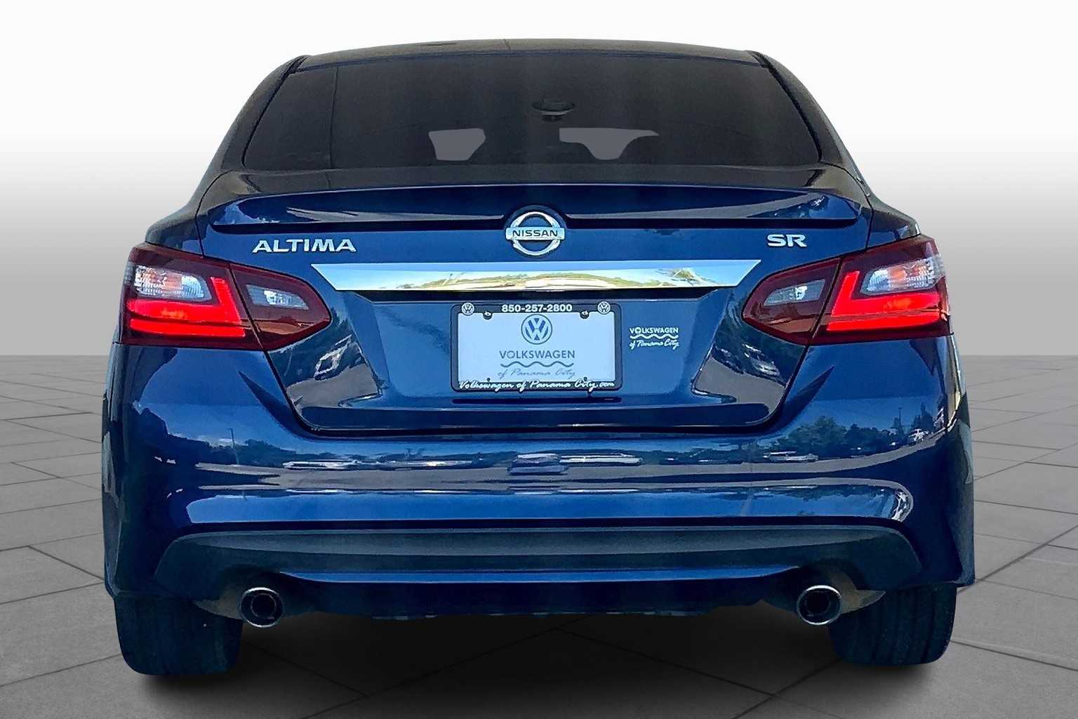 2018 Nissan Altima 2.5 SR photo 4