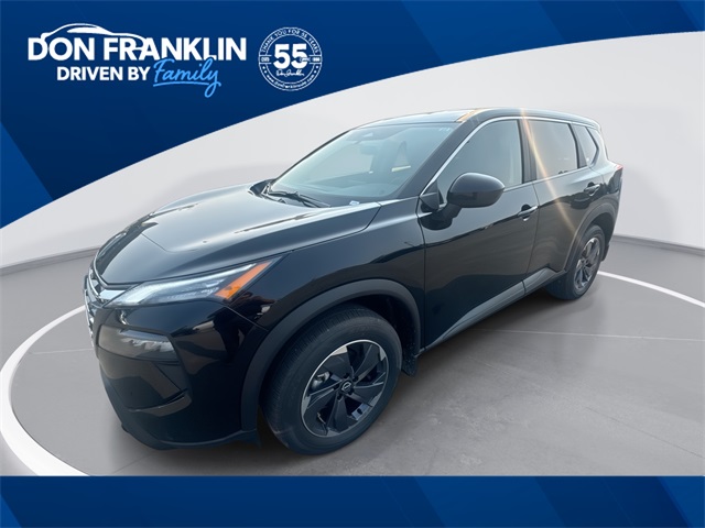 2026 Nissan Rogue SV's photo