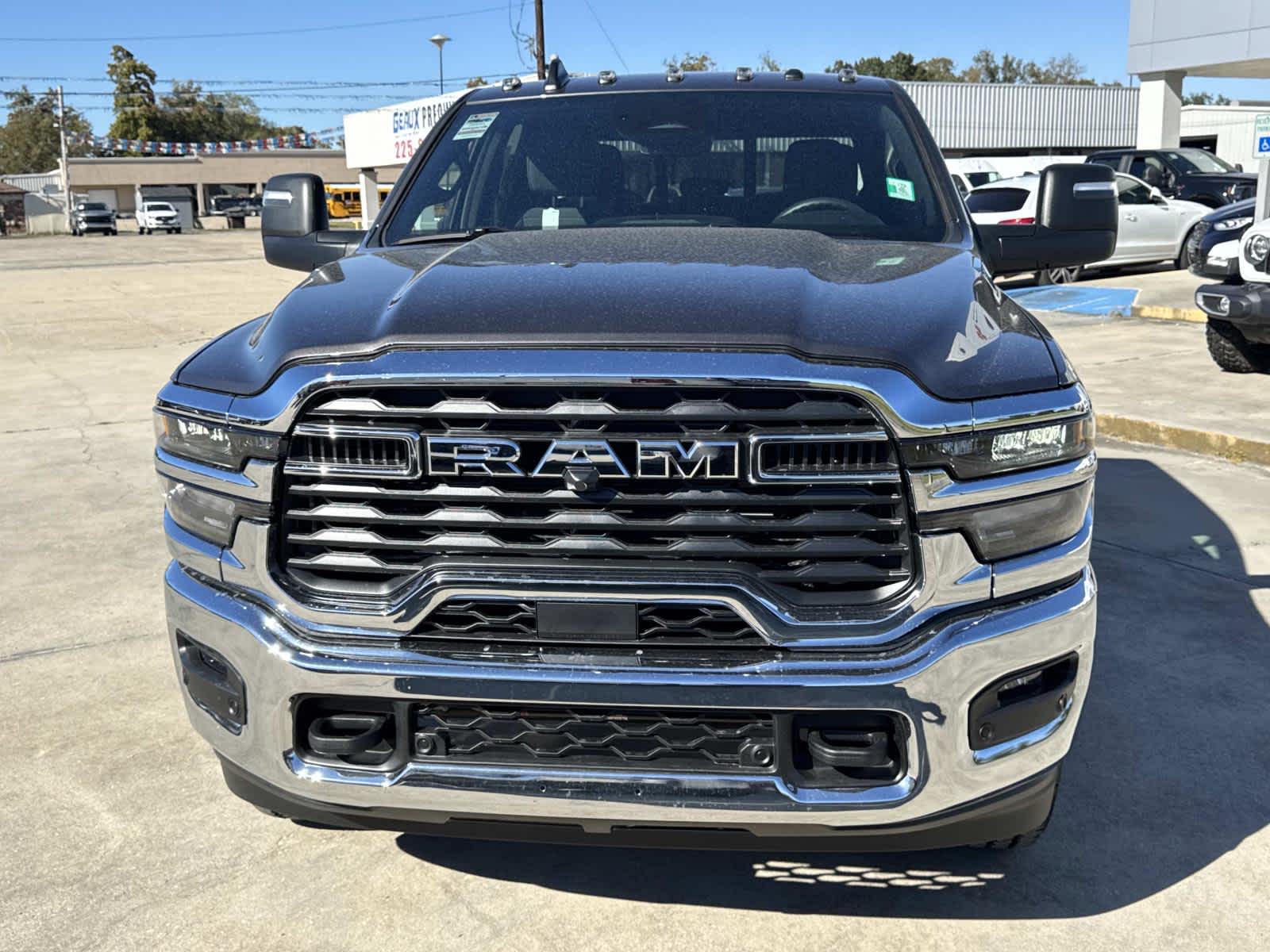 2026 Ram 2500 Tradesman photo 2