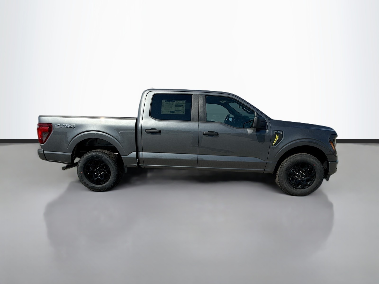 2025 Ford F-150 STX photo 4