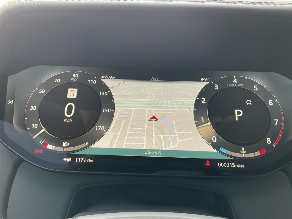 2025 Land Rover Range Rover SE photo 23