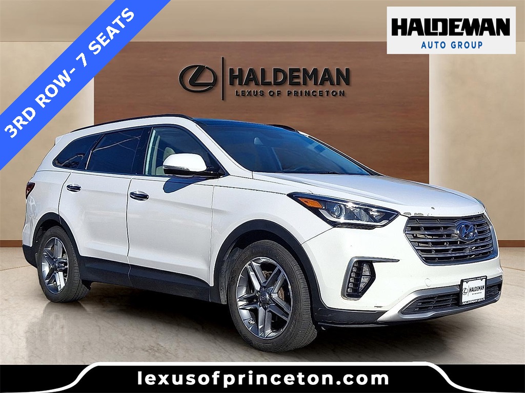 2017 Hyundai Santa Fe SE Ultimate's photo