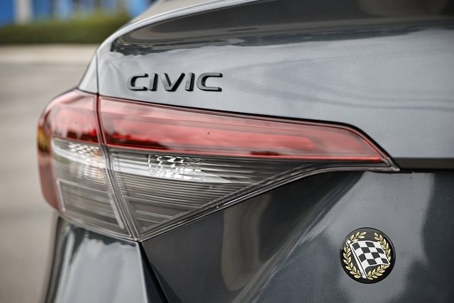 2026 Honda Civic Sport photo 12