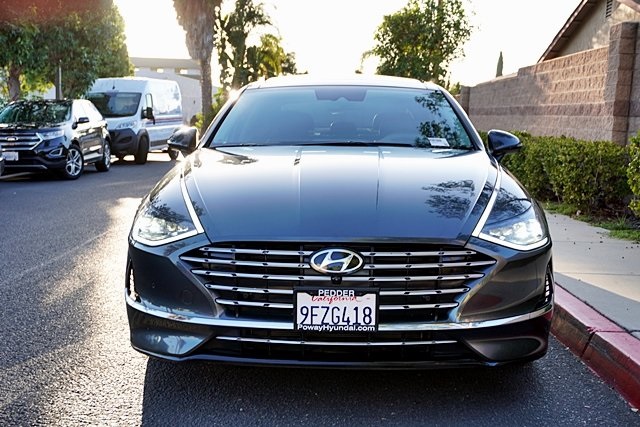 2023 Hyundai Sonata Hybrid Limited photo 3