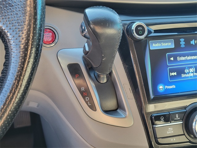 2016 Honda Odyssey Touring Elite photo 23