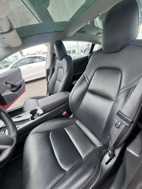 2018 Tesla Model 3 Long Range photo 4
