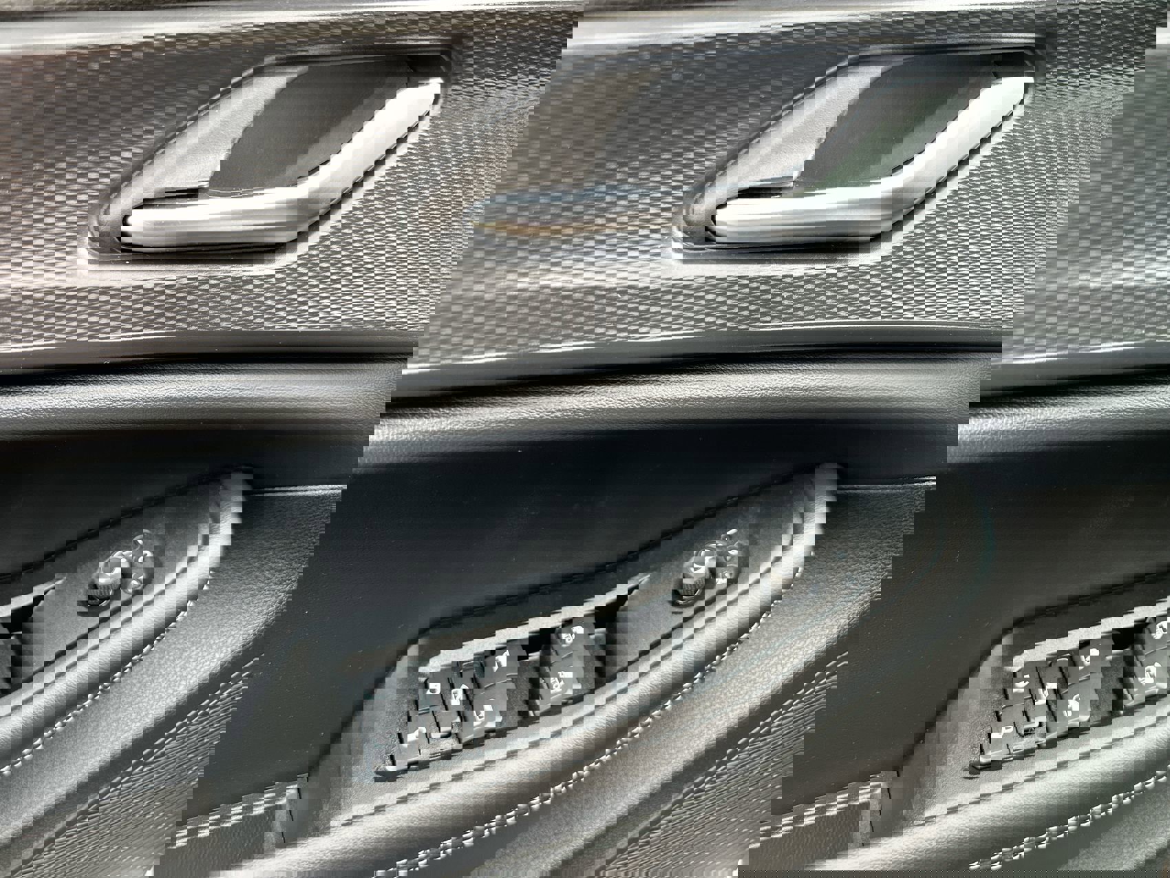 2025 Jeep Grand Cherokee Altitude X photo 19