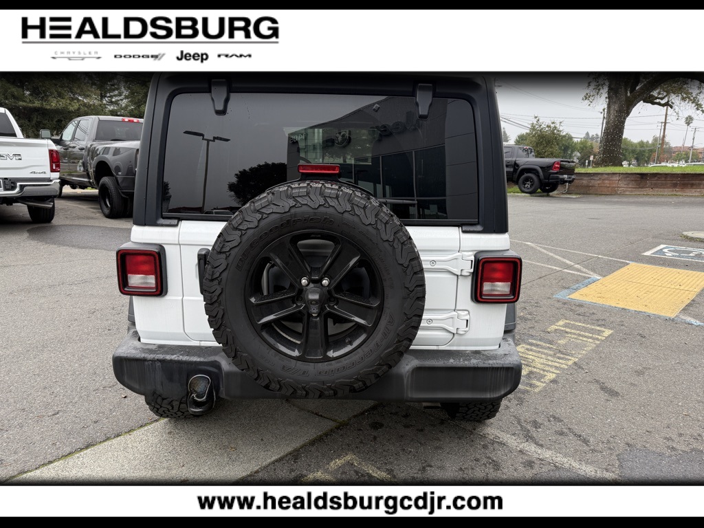 2020 Jeep Wrangler Unlimited Sport Altitude photo 3