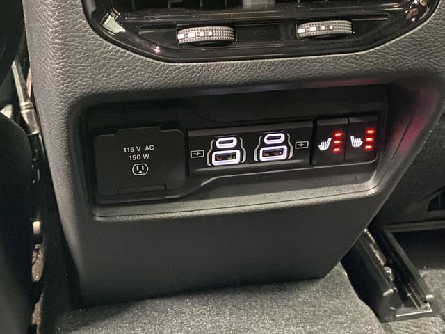 2025 Jeep Grand Cherokee Limited photo 35