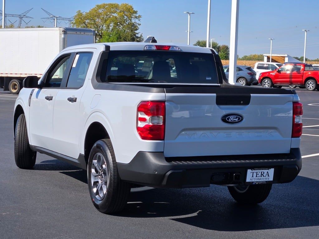 2025 Ford Maverick XLT photo 14