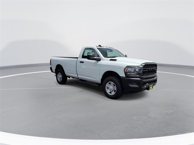 2024 Ram 3500 Tradesman photo 2