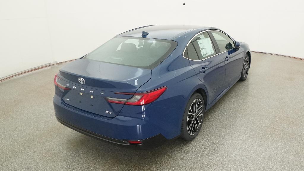2025 Toyota Camry XLE photo 20