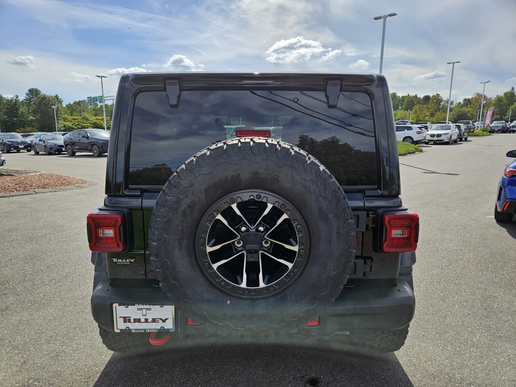2024 Jeep Wrangler Rubicon X photo 6