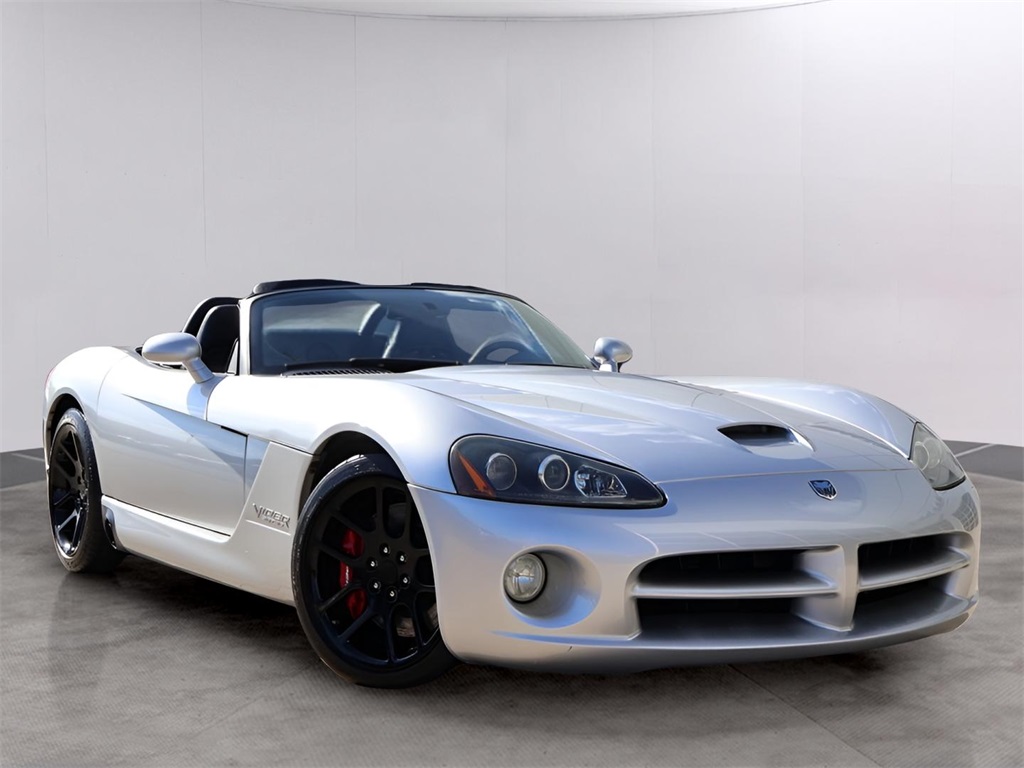 2003 Dodge Viper SRT-10's photo