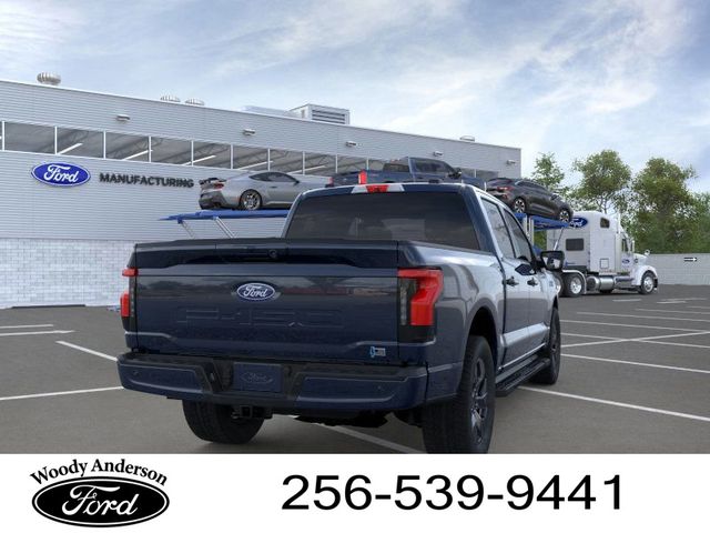 2025 Ford F-150 Lightning photo 8