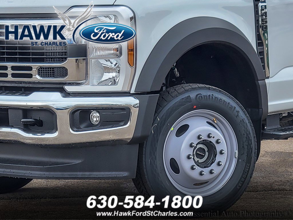 2025 Ford F-450 XL photo 3