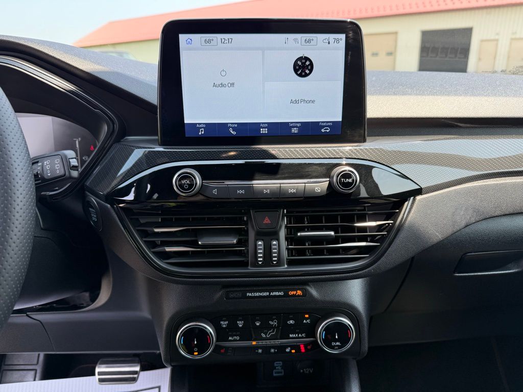 2023 Ford Escape ST-Line photo 19