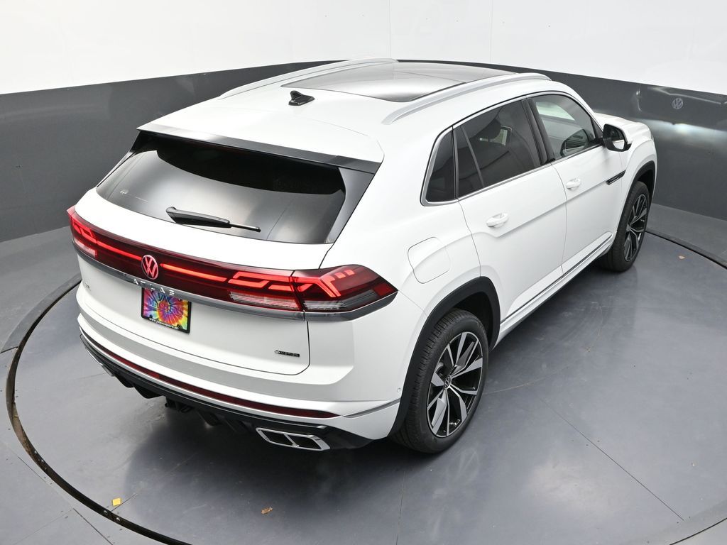 2025 Volkswagen Atlas Cross Sport SEL Premium R-Line photo 16