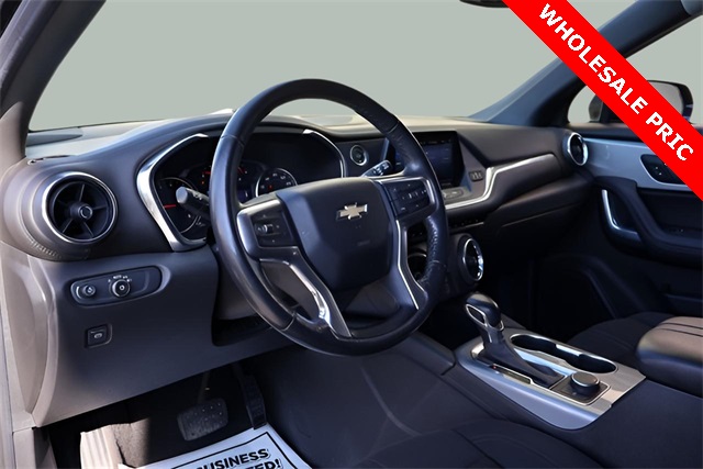 2020 Chevrolet Blazer 2LT photo 3