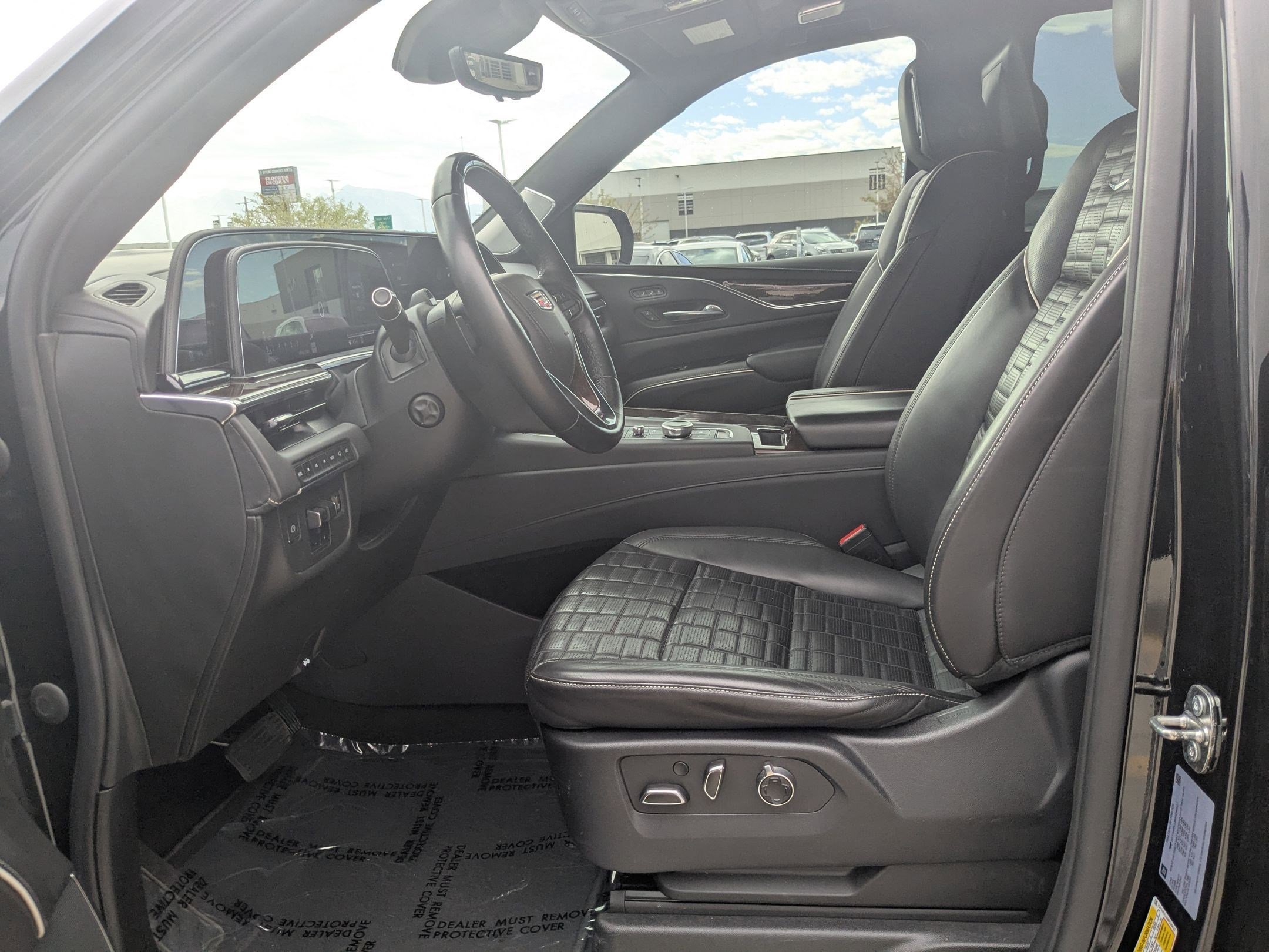 2021 Cadillac Escalade ESV Sport Platinum photo 16