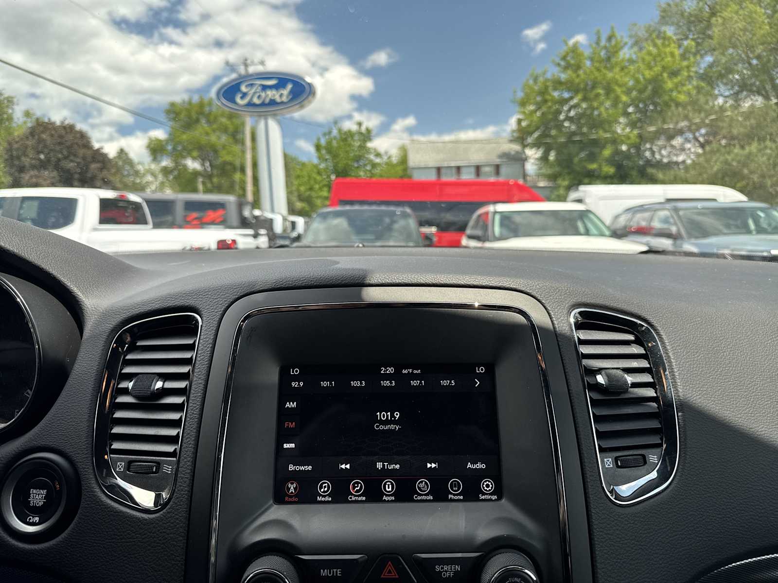 2019 Dodge Durango GT Plus photo 24