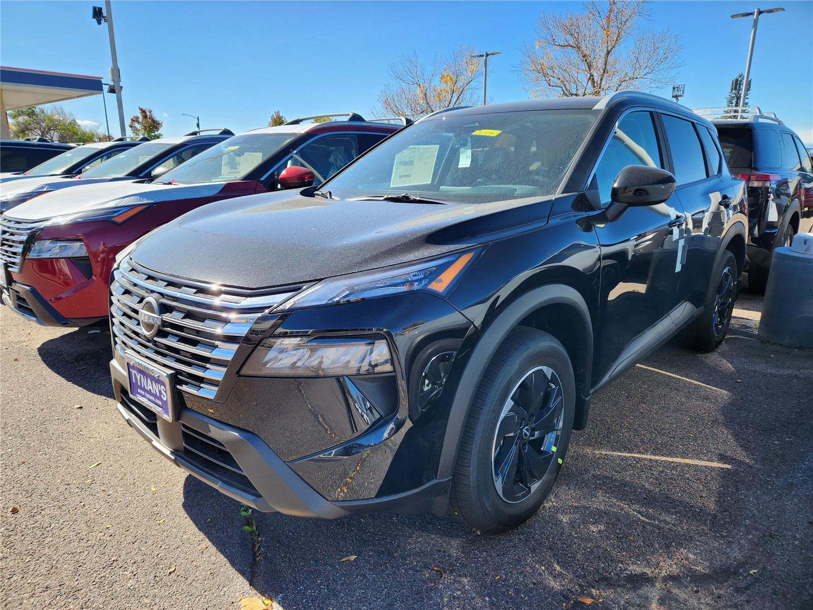 2026 Nissan Rogue SV photo 3